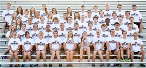 Cross Country team gathers for team picture. 