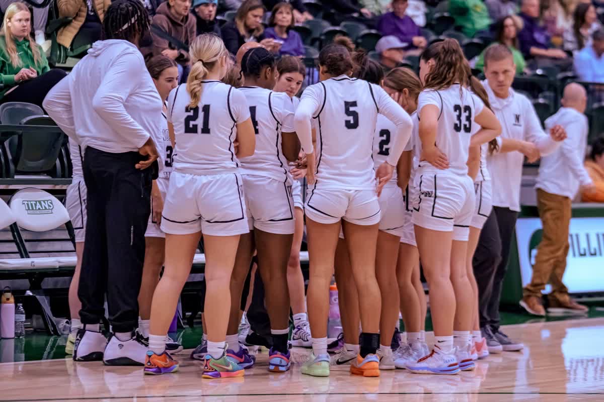Wildcat girls basketball is set to to open their season as they travel to play Pleasant Plains High School tonight at 7 pm. Hoping to improve on a very young team from year, the girls are excited for what this season will bring!
